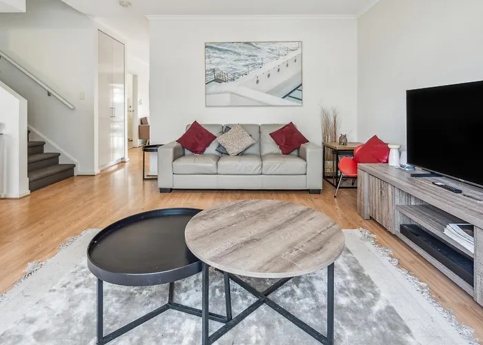 Churchill Condo